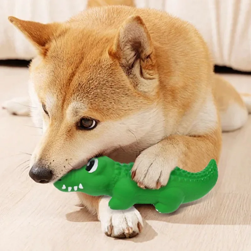 Juguetes para masticar chirriantes para perros, suministros interactivos para moler dientes resistentes al masticable para interiores, productos de juego para mascotas con forma de cocodrilo de látex - imagen 2