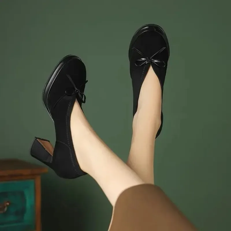 2025 Nuevos tacones altos redondez con zapatos individuales de gamuza y lazo con zapatos casuales ligeros sin cordones para mujer, elegantes y cómodos - imagen 4