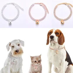 Collar ajustable de lujo con campana y circonitas para perro y gato