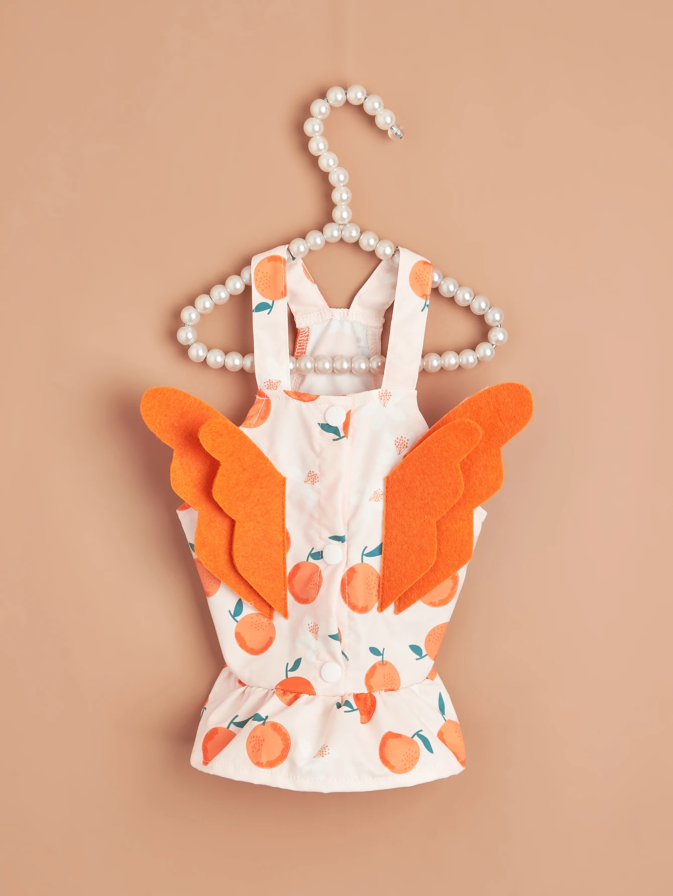 Vestido estampado para mascotas con alas, patrones de naranja y fresa, dulce traje de princesa para perros pequeños y gatos, adorable ropa para mascotas con alas - imagen 5