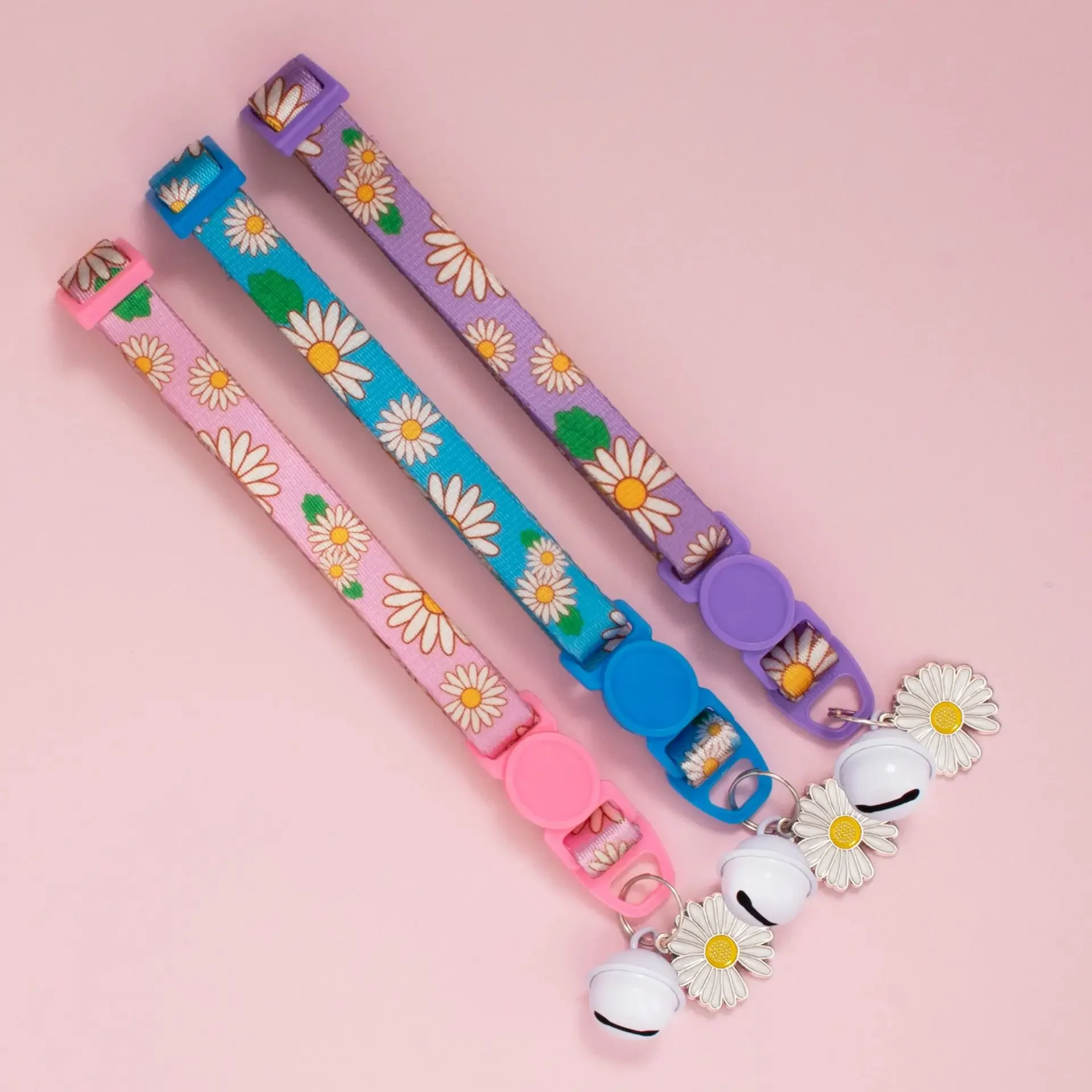 Collar de perro de poliéster con colgante, estampado de margaritas y flores, Collar de moda para mascotas, collares ajustables para perros y gatos, suministros de productos para mascotas - imagen 2