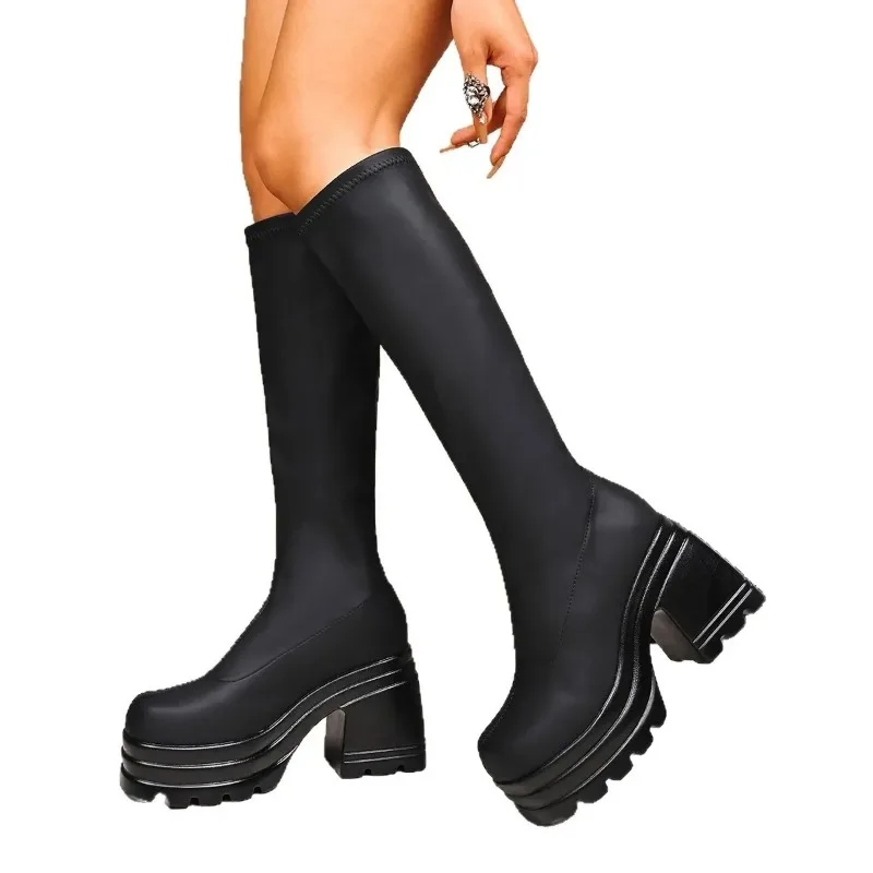 Botas de mujer con punta cuadrada de talla grande, parte inferior gruesa, estilo británico, tubo largo, botas de caballero de tacón alto para otoño e invierno, Color puro para adultos