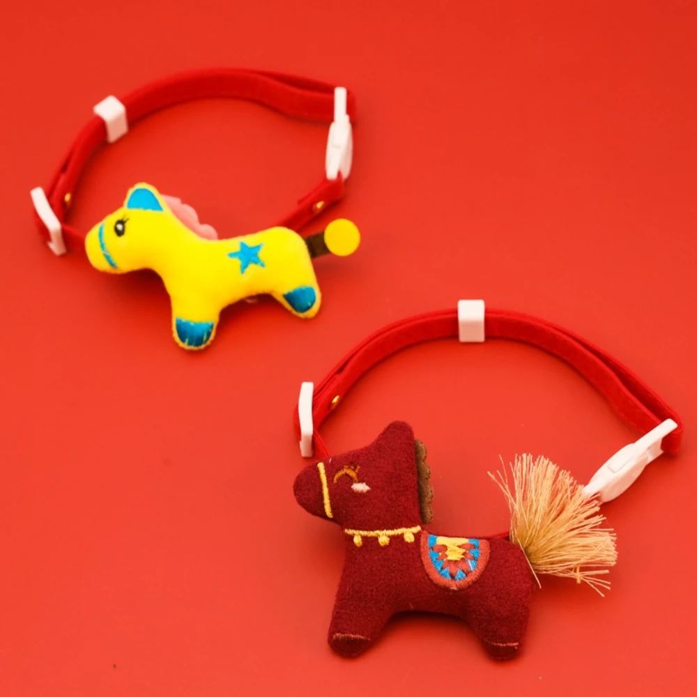 Collar festivo año del caballo para gatos y perros pequeños - imagen 3