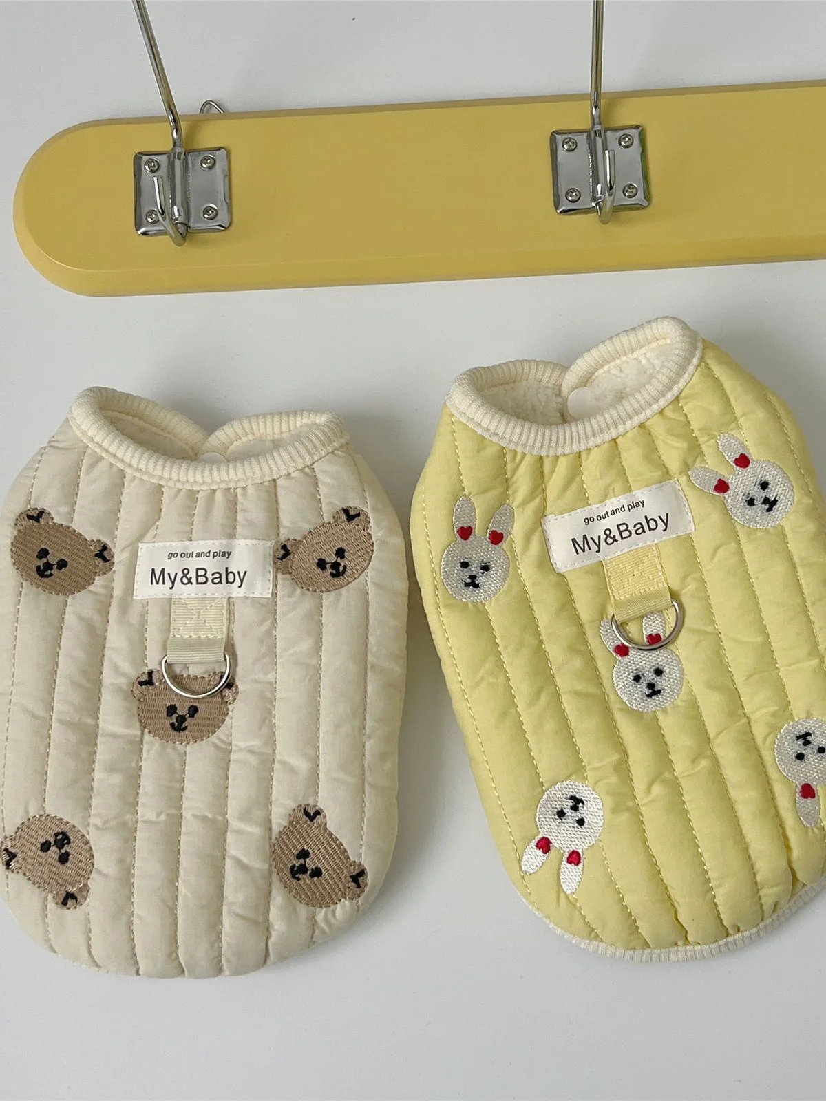 Chaleco invierno terciopelo para perro y gato – Estampado oso - imagen 4