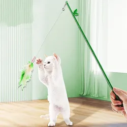 Juguete interactivo para gatos con plumas y mango de bambu; campana
