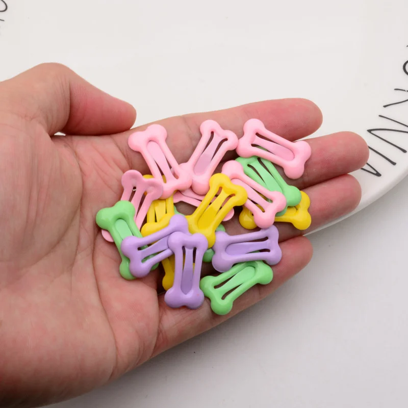 Horquilla para mascotas, pinzas para el pelo con forma de hueso para perros y cachorros, cuidado del cabello para gatitos, decoración para el cabello para cachorros, suministros para mascotas de Color aleatorio - imagen 5