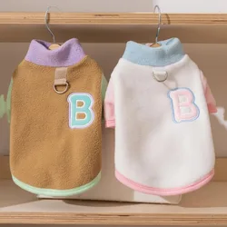 Ropa de felpa para mascotas, ropa cálida de invierno de colores contrastantes, suéter con cremallera de peluche, chaqueta de lana con correa de dos patas, ropa para perros