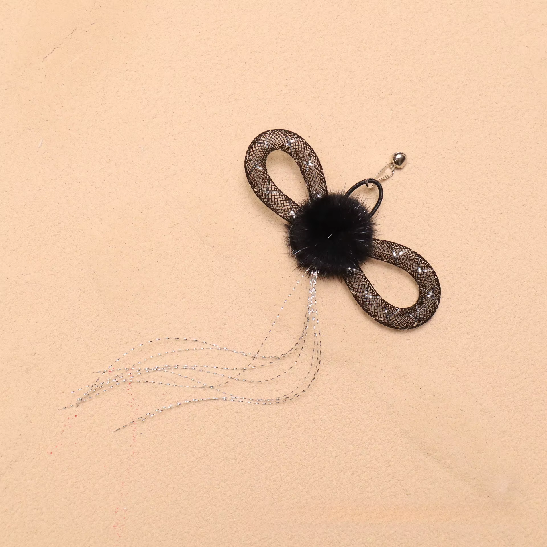 Juguete peluche para gatos con borla mariposa visón negro interactivo - imagen 5