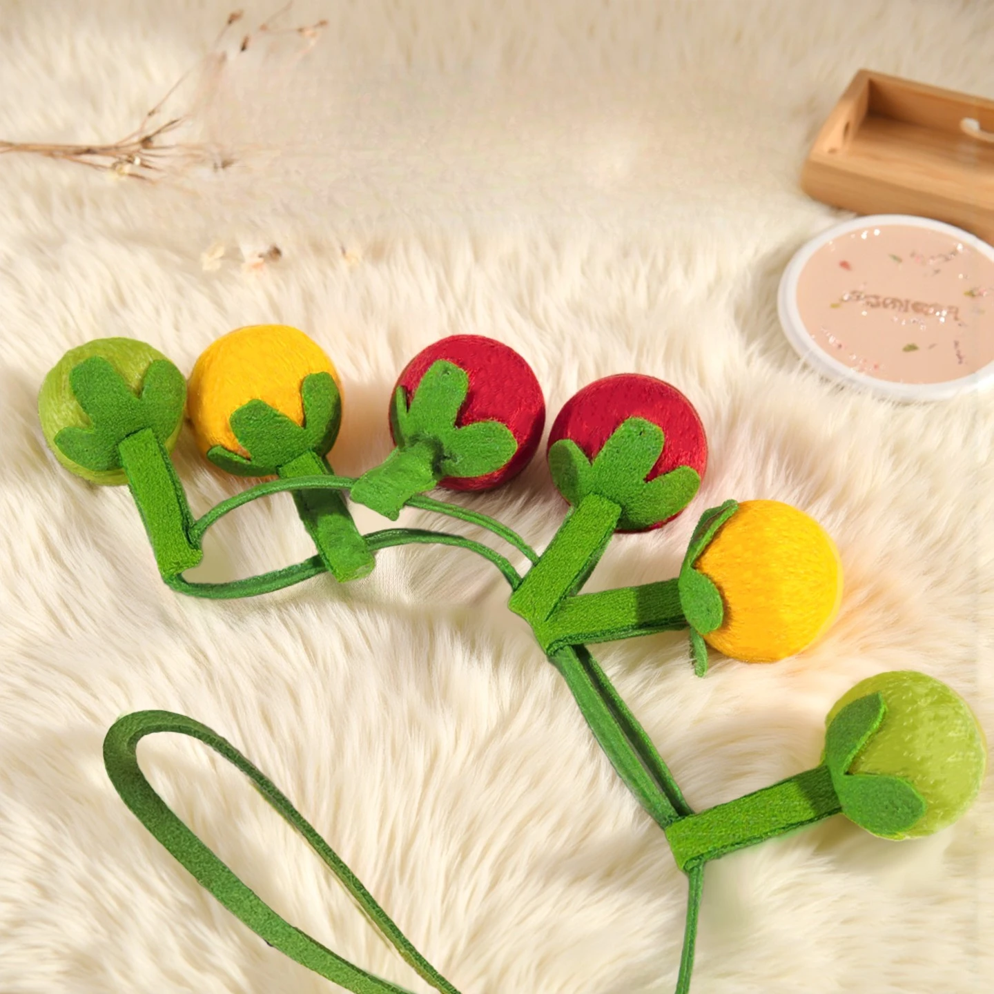 Palo interactivo para gatos con plumas y campanas – Alivia estrés - imagen 4