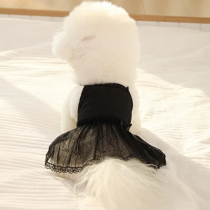 Vestido de princesa de perro de lujo, falda de encaje para cachorro blanco y negro, ropa para perros, tirantes para mascotas, chaleco refrescante, disfraces de Chihuahua Bichon - imagen 5
