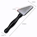 Triangular comb