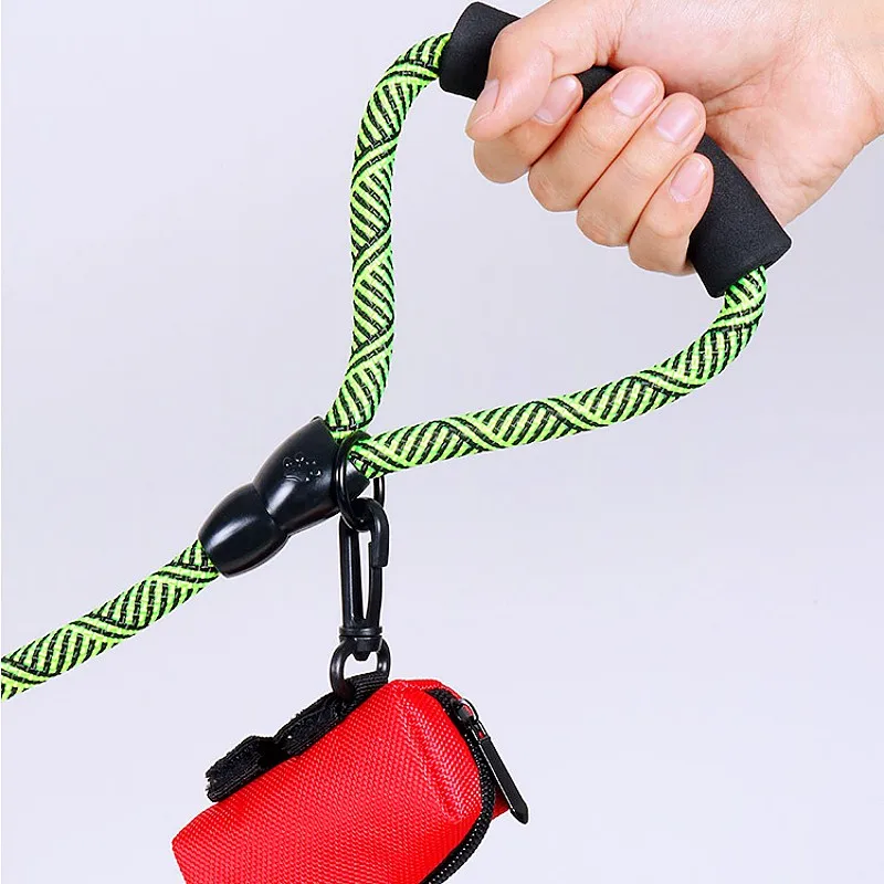 Correa desmontable para perros: pasear con mango suave y doble - imagen 4