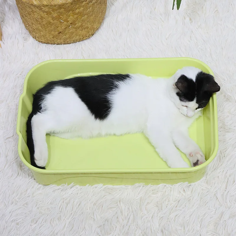 Caja de arena semicerrada para gatos con lados altos antisalpicaduras - imagen 4