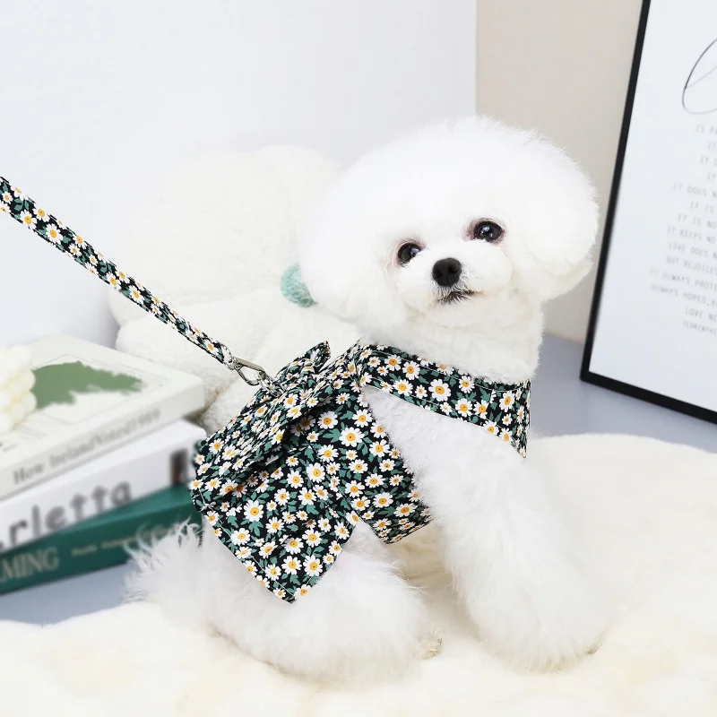Vestido de verano para perro pequeño con arnés y correa - imagen 2