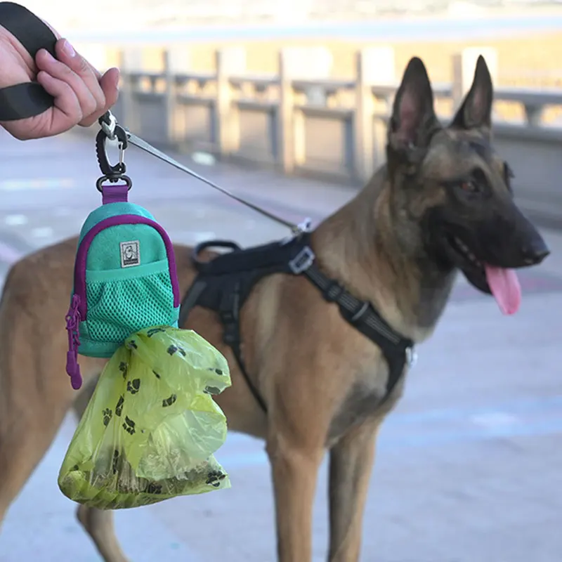 Truelove-soporte portátil para bolsas de excrementos de mascotas, dispensador de bolsas de basura para perros con Clip de correa, accesorios multifuncionales para limpieza de mascotas, viaje - imagen 2