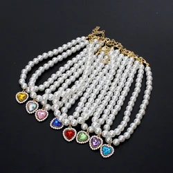 Collar de perlas para perros y gatos con colgante amor