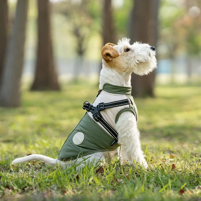 Abrigo para perros al aire libre con anillo, chaleco para perros de otoño e invierno, ropa impermeable con rayas reflectantes para perros, ropa de algodón con forro polar para mascotas