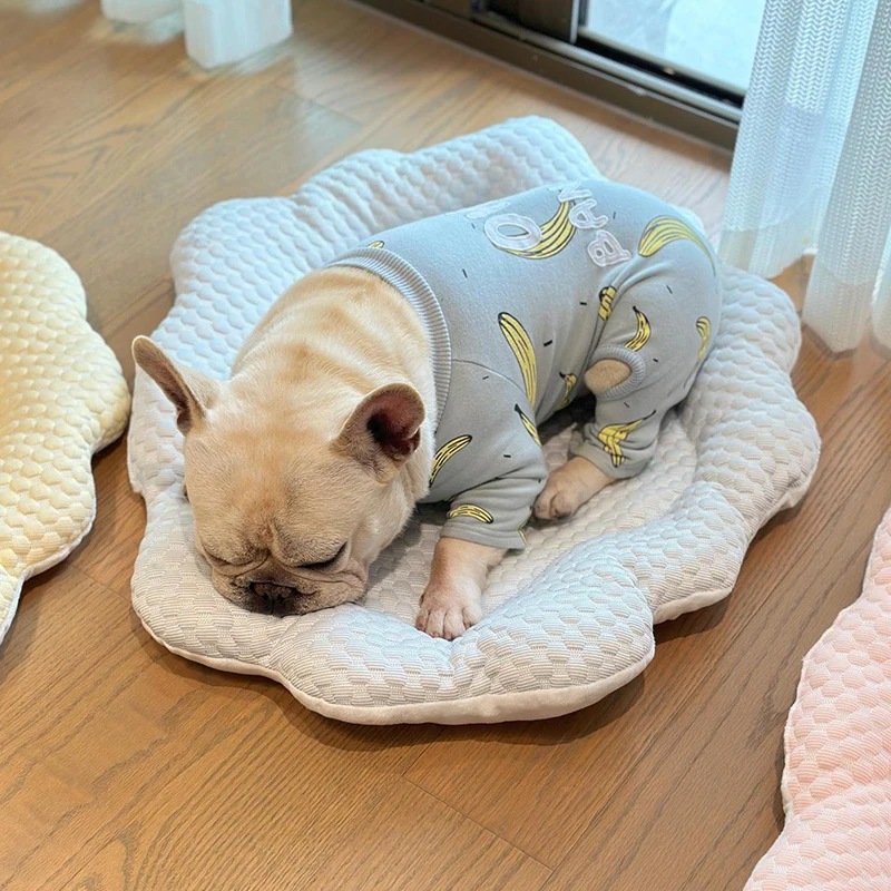 Cama de algodón suave con forma de flor para mascotas, cojín refrescante de verano, esterilla para dormir para perros pequeños y gatos, perrera lavable - imagen 4