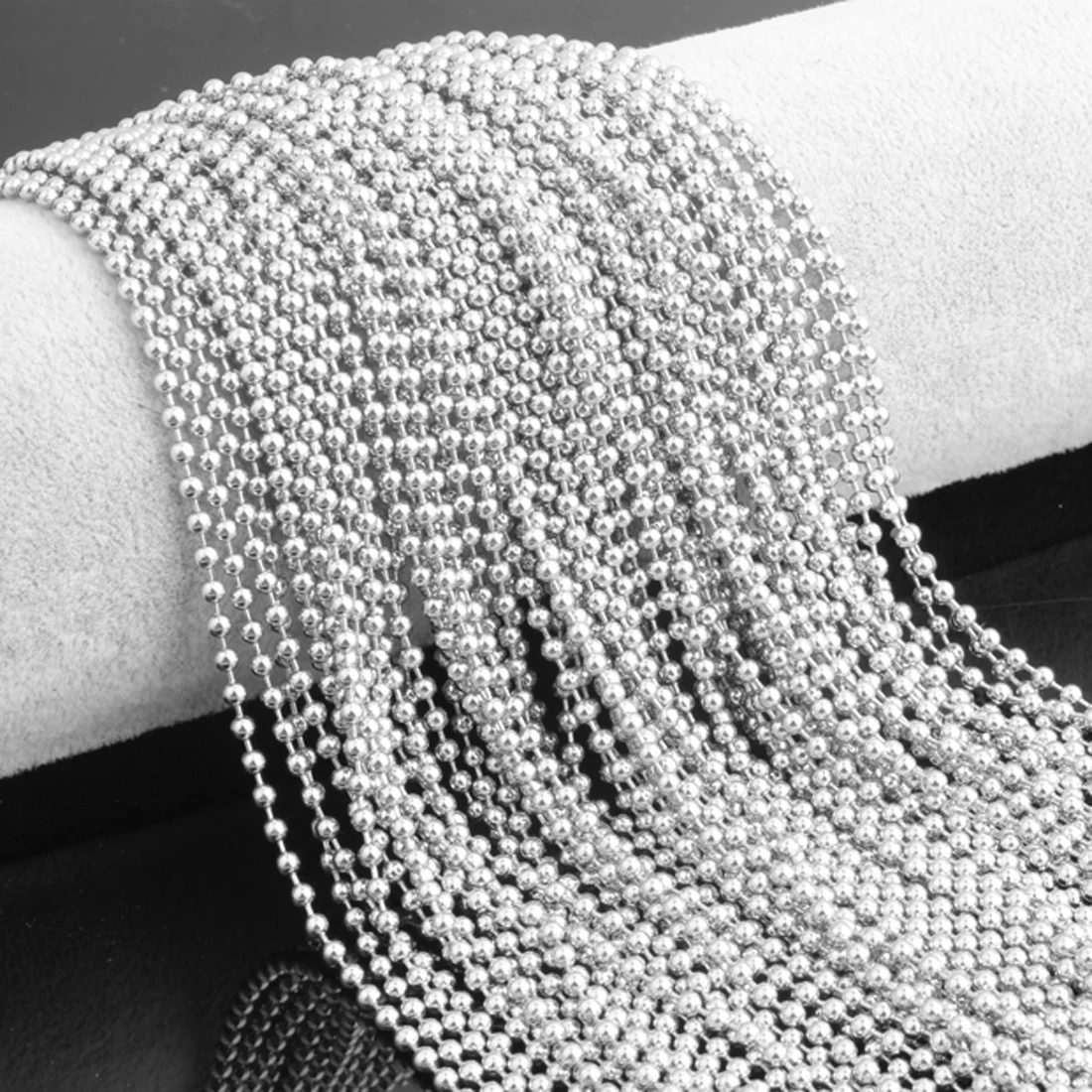 Personalizado 100 Uds 60cm 2,4mm collar de cadena de bolas de cuentas de acero inoxidable accesorios de joyería DIY para accesorios colgantes de etiqueta de identificación de perro - imagen 2