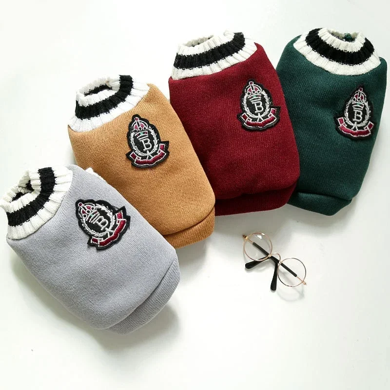 Suéter de estilo universitario con cuello en V para perro y gato, chaleco de punto para cachorro, ropa cálida de invierno, Apperal para perros pequeños, medianos y grandes - imagen 2