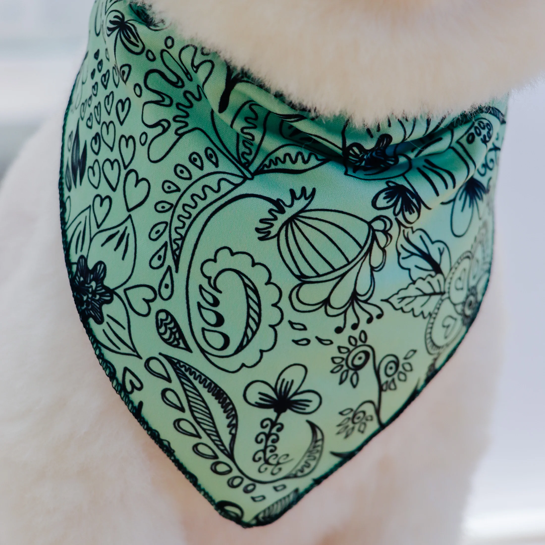 Bandana floral para perros estilo bohemio, bufanda triangular azul claro/verde para mascotas, accesorio ajustable para perros pequeños/medianos, gatos y mascotas - imagen 4