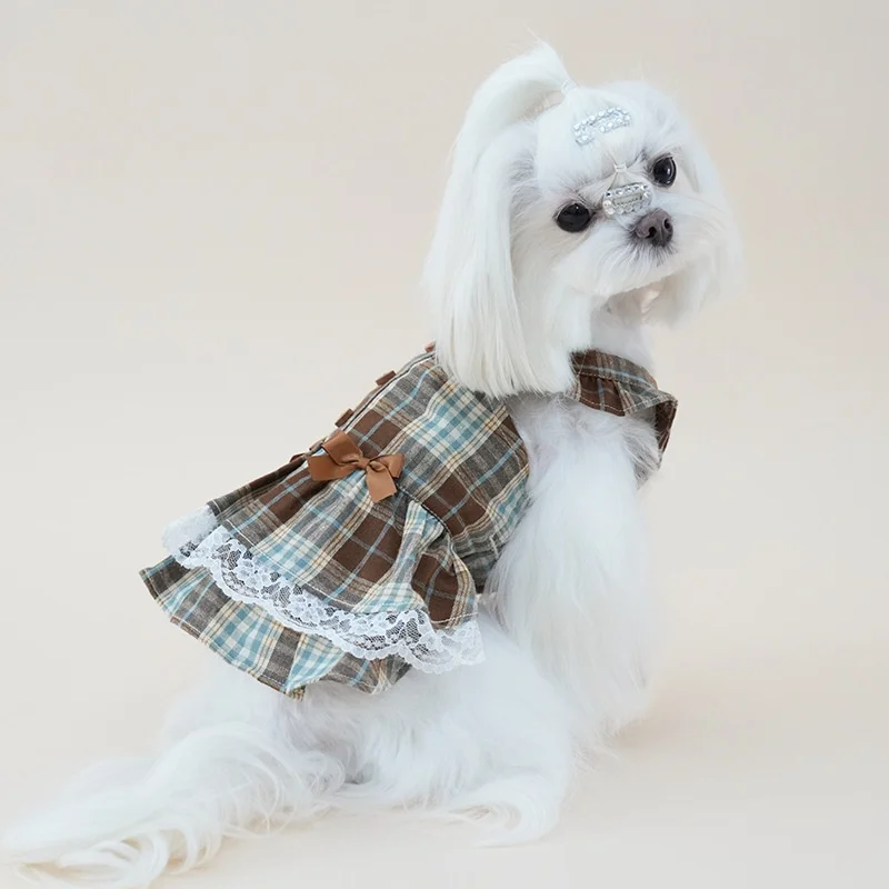 Vestido a cuadros para perros pequeños con falda de encaje y lazo - imagen 5
