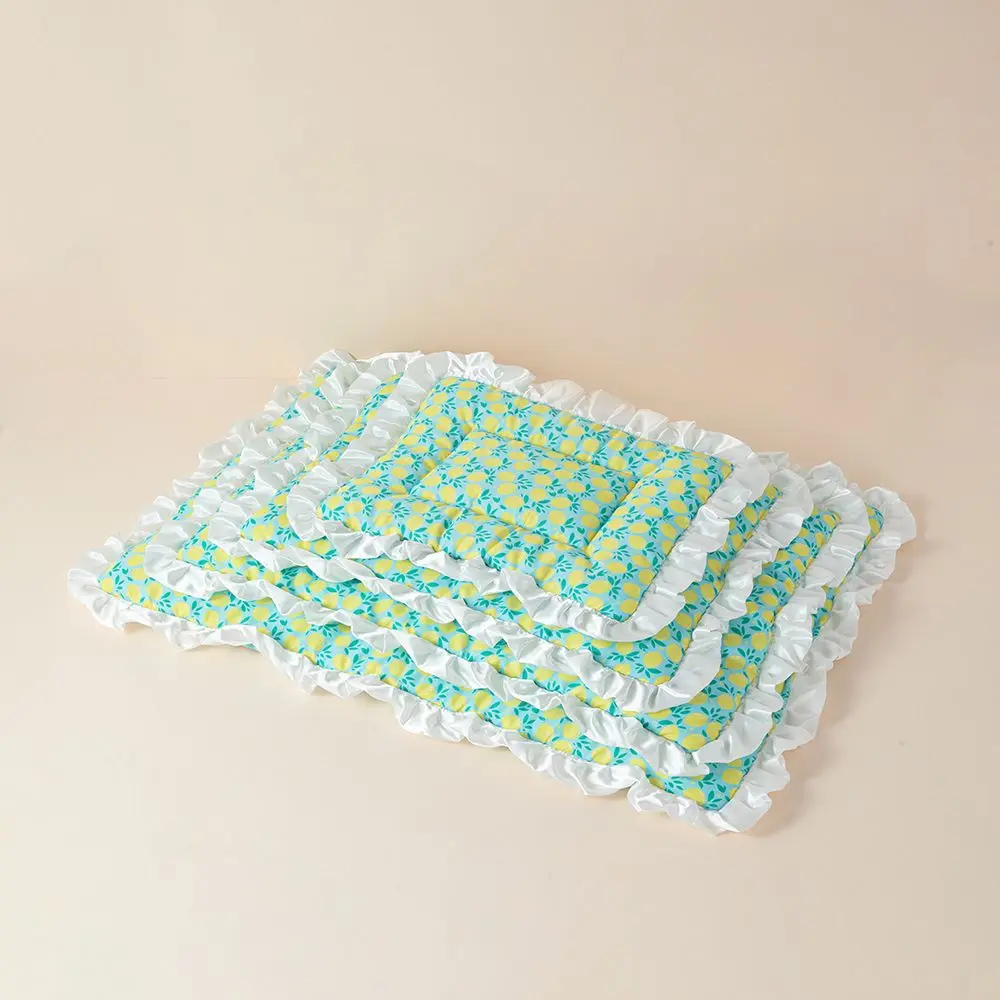 Estera fresca de verano para perros, cama refrescante, almohadilla de hielo para mascotas, esteras lavables con estampado de sandías y fresas, cama para dormir para perros grandes y pequeños - imagen 4