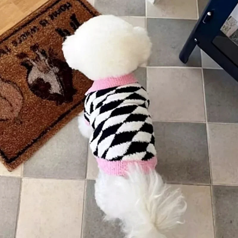 Lindo suéter de punto a cuadros para perros, ropa de invierno para perros, suéter Polo suave a la moda para cachorros, jerséis cálidos de felpa para gatos, disfraz para mascotas Chihuahua - imagen 3