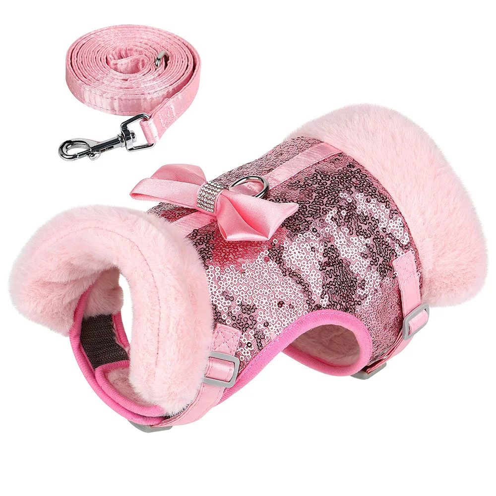 Arnés de piel cálida para perros, chaleco con lentejuelas ostentosas, arnés para perros pequeños y medianos, chaleco de invierno para mascotas, ropa con bonito pajarita rosa - imagen 3