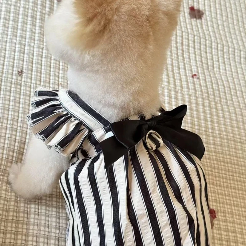 Vestido de verano a rayas para mascotas Ins, chaleco para gatos a la moda, vestido con tirantes y lazo a rayas, vestidos para perros pequeños, ropa para cachorros - imagen 2