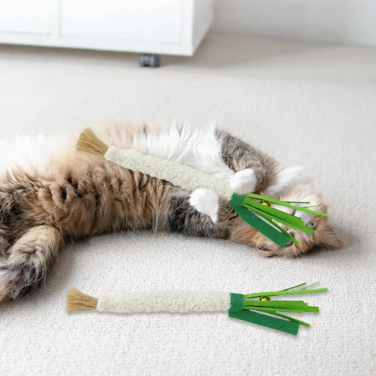 Juguetes para gatos con forma de cebollino simulado, palo de vid de plata Natural, juguetes para masticar mascotas, productos para la dentición del gato, juguete para burlas, 3 uds. - imagen 3