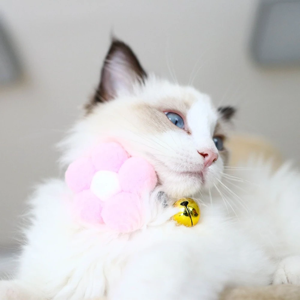 Collar ajustable con campana girasol para gatos y perros pequeños - imagen 3