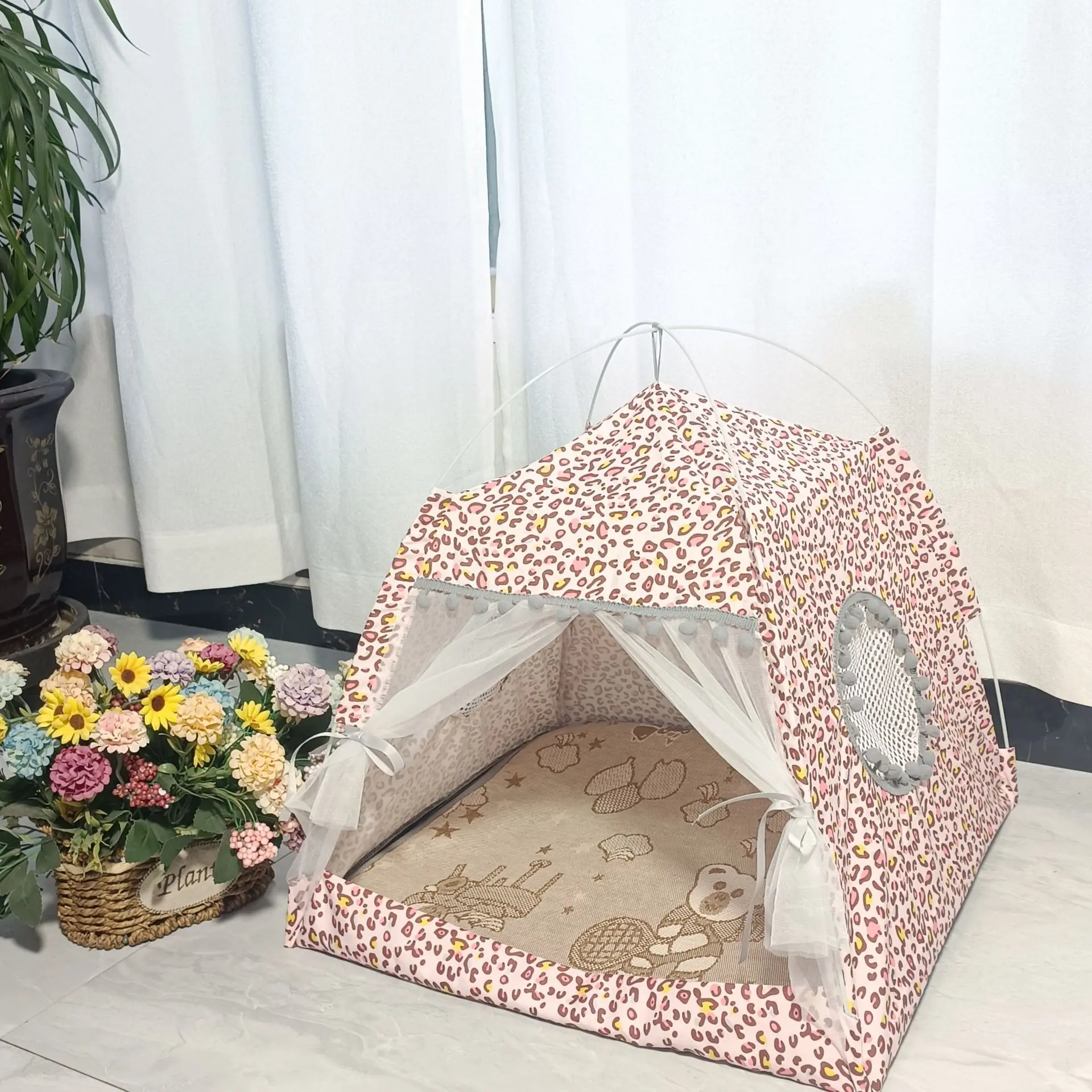 Leopard print powder