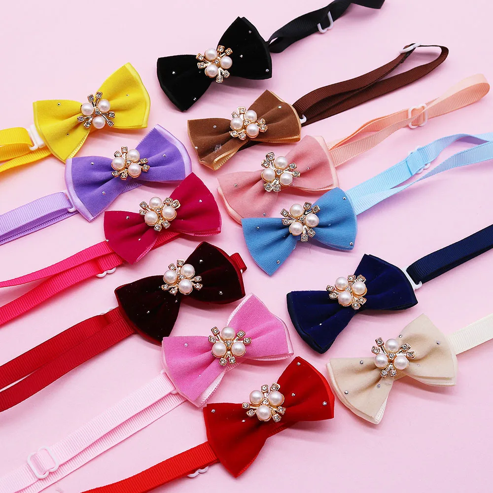 50 Uds. Pajarita para perros a granel, pajaritas a la moda para perros pequeños y gatos, corbatas para perros, productos de aseo para cachorros, suministros para mascotas para perros pequeños