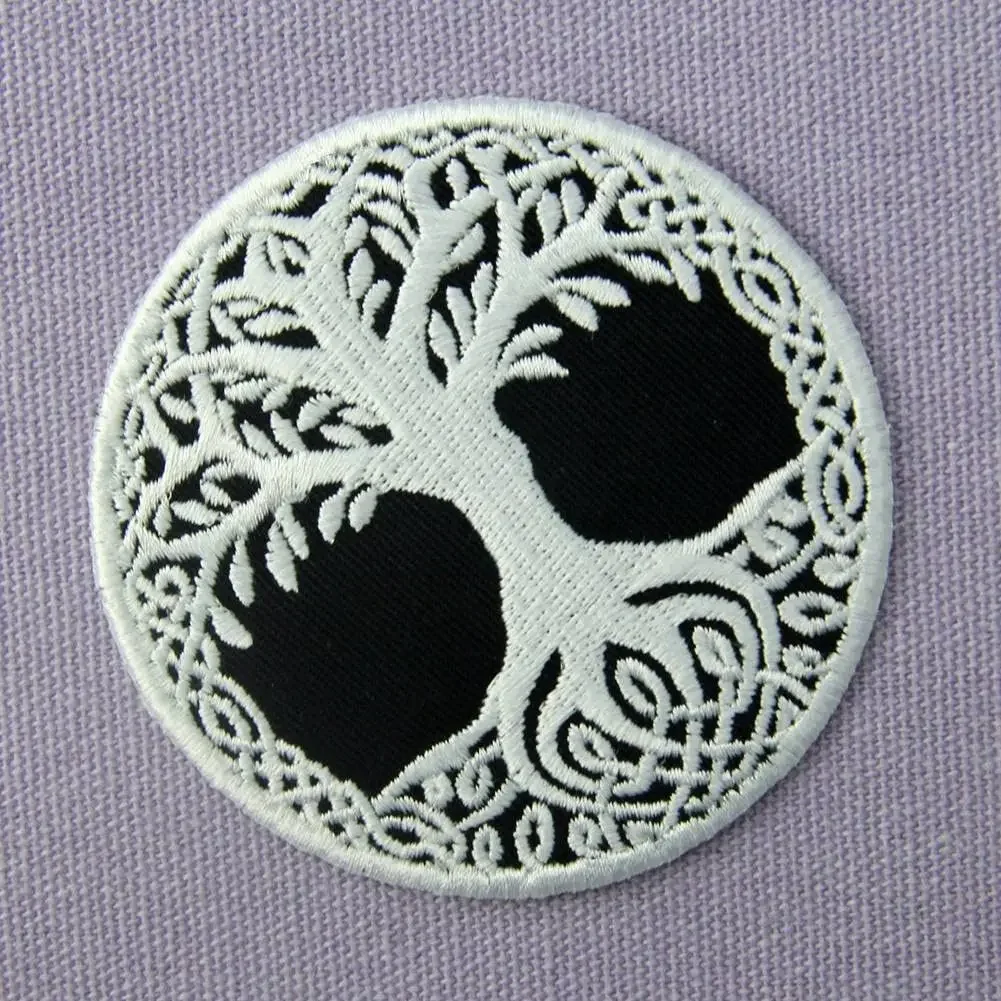 Parche bordado de árbol de la vida, insignia para brazalete, apliques decorativos de costura, adorno, parches tácticos que brillan en la oscuridad - imagen 3
