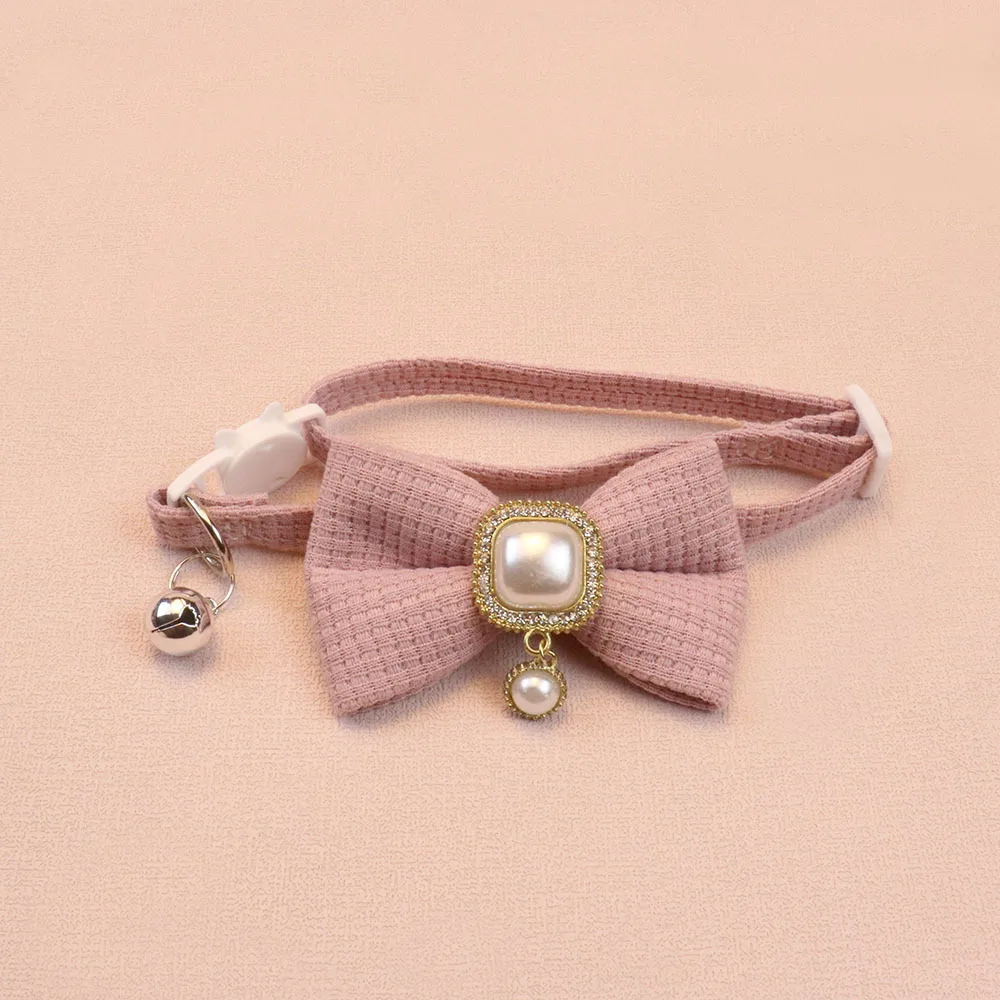 Collar con lazo, campana y perlas para gatos y perros