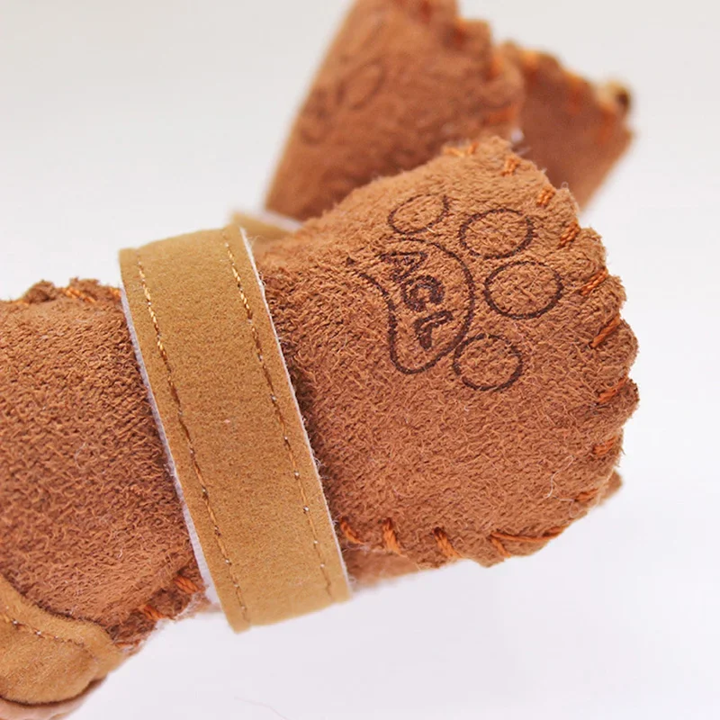 Juego de 4 Uds. De zapatos cálidos de invierno para perros, botas de nieve impermeables antideslizantes, zapatos de Pomerania de peluche para perros pequeños con antideslizante - imagen 5