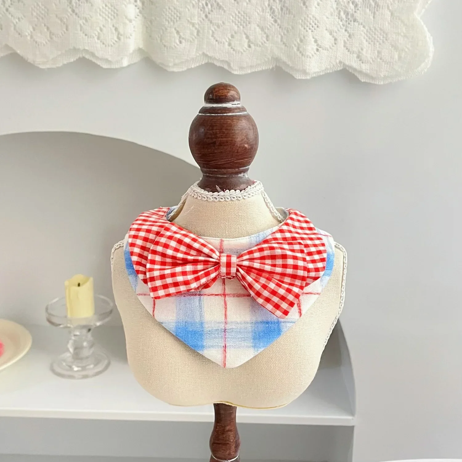 Bufanda triangular a cuadros azul para mascotas, babero con lazo para perros, babero para perros y gatos, chal, toalla para babas para mascotas, bufandas de peluche, accesorios para perros, pajarita para perros - imagen 2