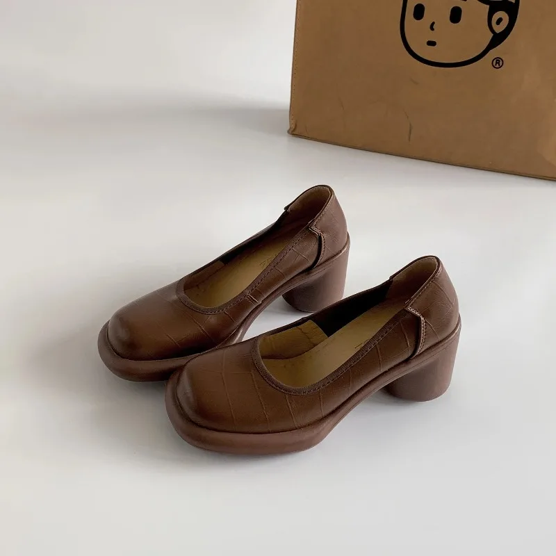 Zapatos Mary Jane de Otoño para mujeres que pasean con gatos y perros - imagen 2