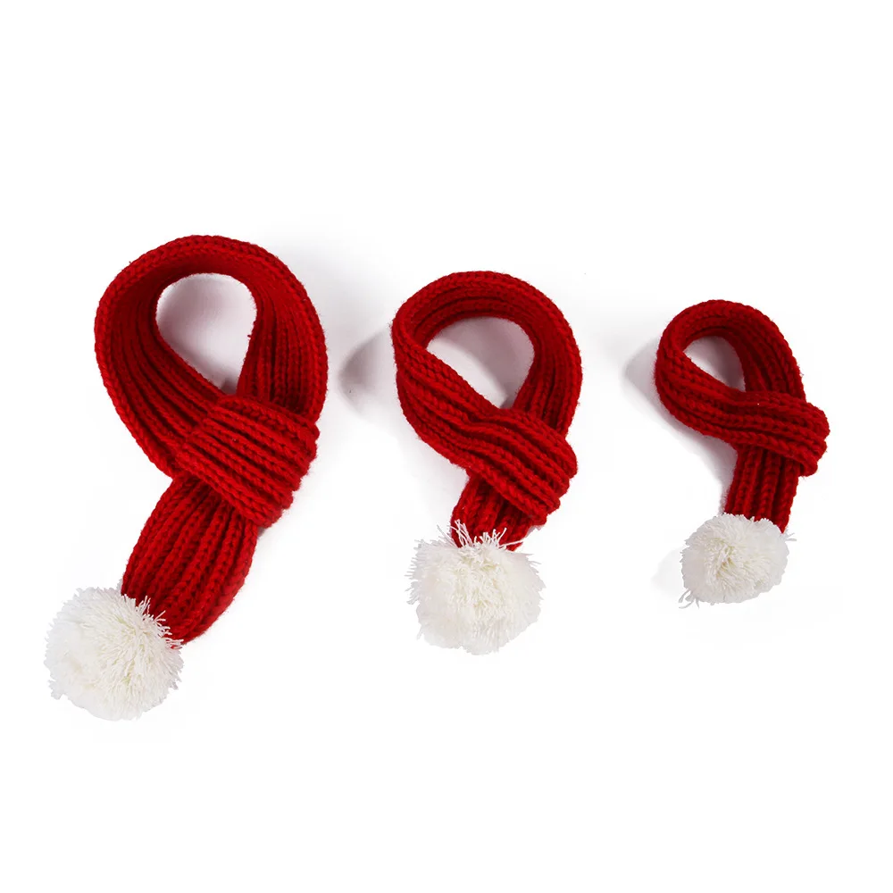 Bufanda de punto de Navidad para perros, bufandas de punto rojo con pompón difuso, calentador de cuello, Bandana, vacaciones de Navidad, disfraz de cachorro y gato, Invierno - imagen 4