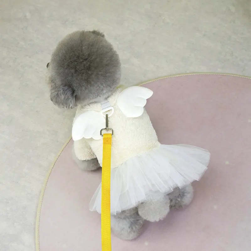 Vestido de felpa para mascotas de otoño e invierno, diseño de princesa con alas desmontables, ropa acogedora para perros pequeños y cachorros - imagen 4
