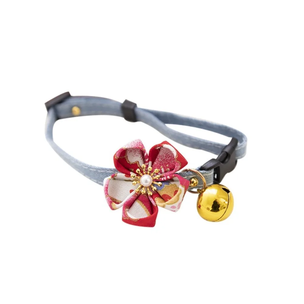 Collar floral ajustable con cascabel para gatos y perros primavera verano