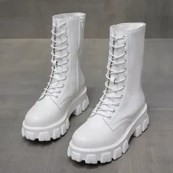 Botines góticos piel sintética mujer – Plataforma media pantorrilla blanca