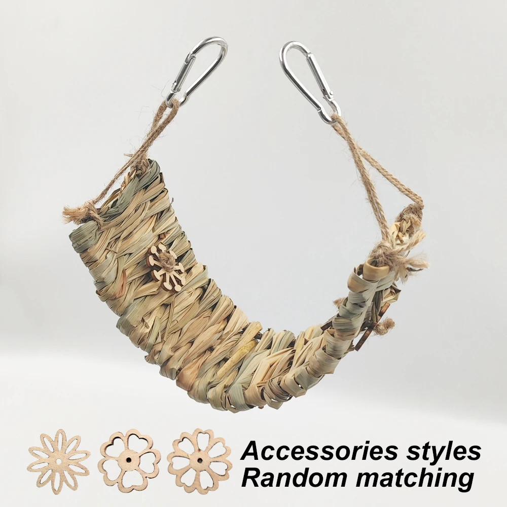 Juguetes para masticar pájaros y loros de madera de estilo aleatorio, jaula colgante hecha a mano de paja Natural para morder, columpio para escalar, colgante, columpio - imagen 3
