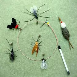 Juguete para gatos: insectos simulados, mosquitos y polillas