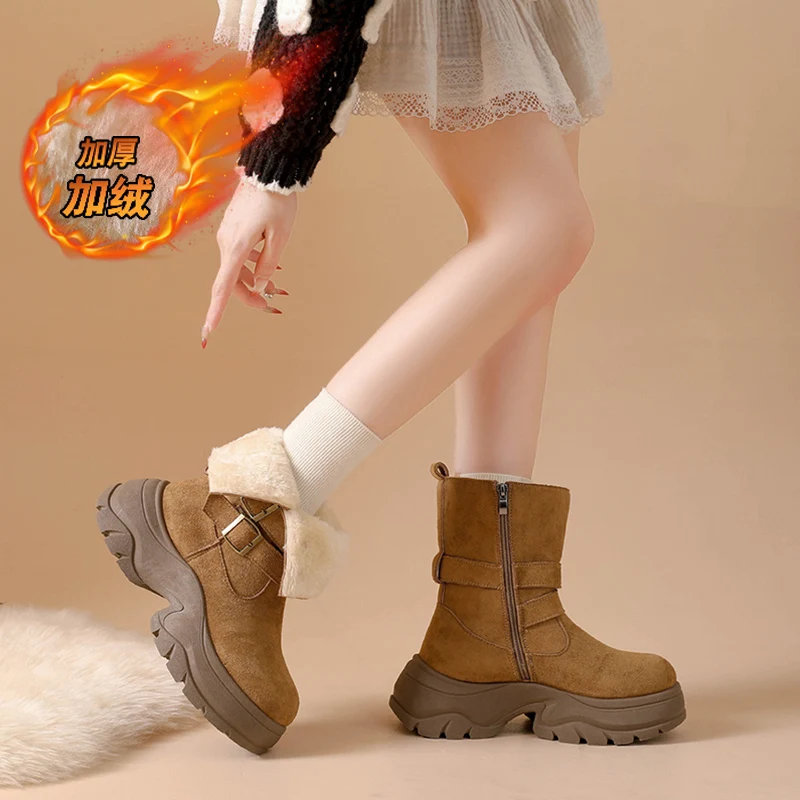Botas de nieve con hebilla para mujer, botines de invierno con forro de piel cálida a media pantorrilla, botines con suela de orejeta, zapatos para caminar al aire libre de gamuza con plataforma