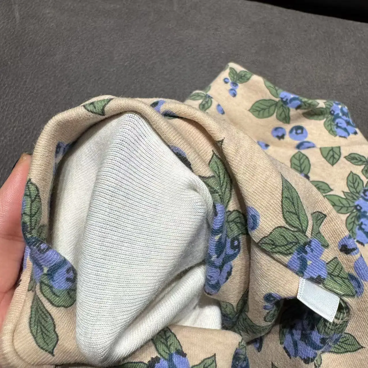 Camiseta de algodón floral para gato en primavera, camiseta base de flores de manga corta verde dulce para gato esfinge en otoño, chaleco suave para gatitos - imagen 5