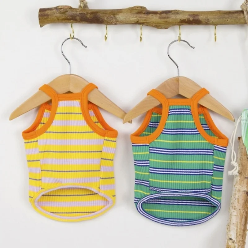 Ropa para perros y gatos – Chalecos, camisetas y sudaderas - imagen 4