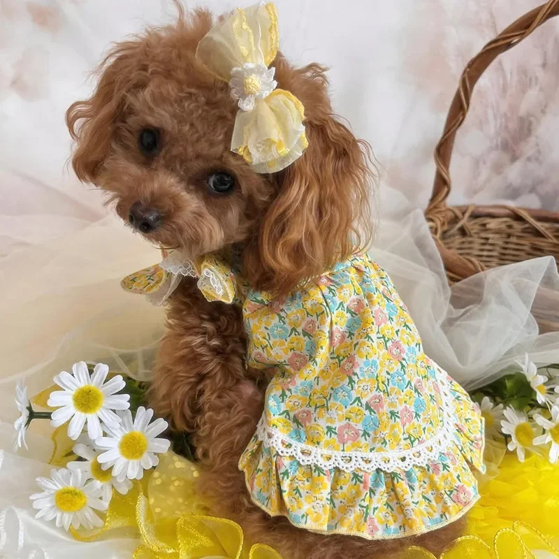 Ropa para mascotas, vestido Floral de verano, camisa con mangas voladoras para cachorros, camiseta sin mangas para perros, vestido con lazo Floral de peluche, ropa refrescante para perros pequeños - imagen 4
