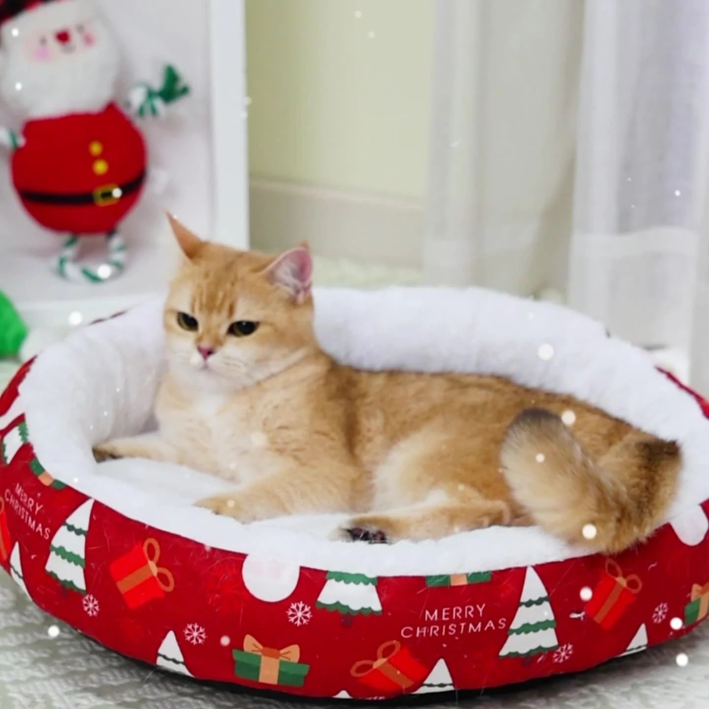 Cama de dormir de lana de Navidad para mascotas en invierno, hogar redondo suave para gato, casa cálida roja y verde para cachorros, cojín bonito para gatitos - imagen 2